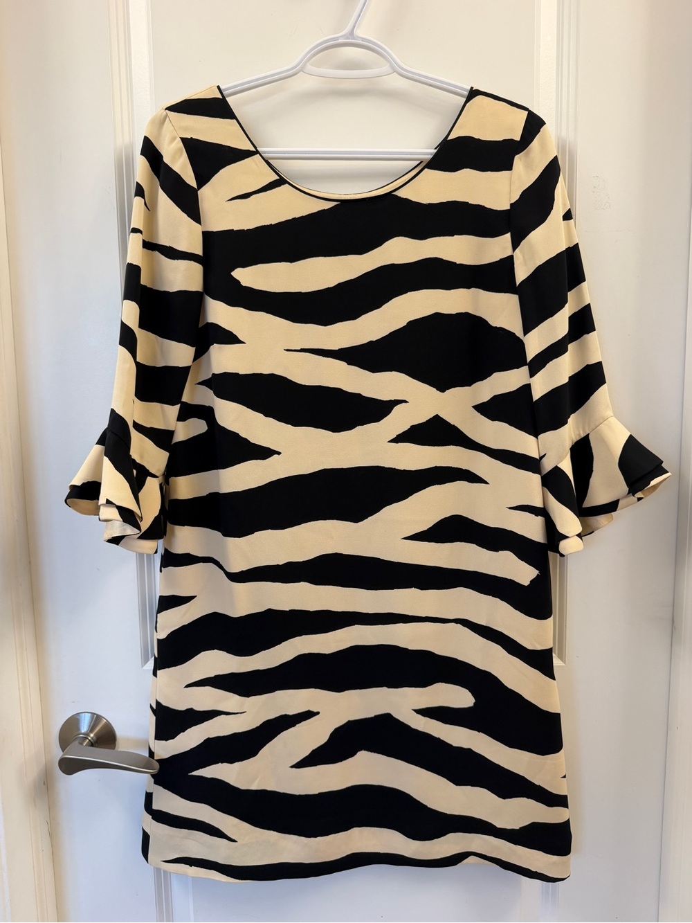 Kate Spade Black and Cream Zebra Print Shift Dress with Ruffle Sleeves